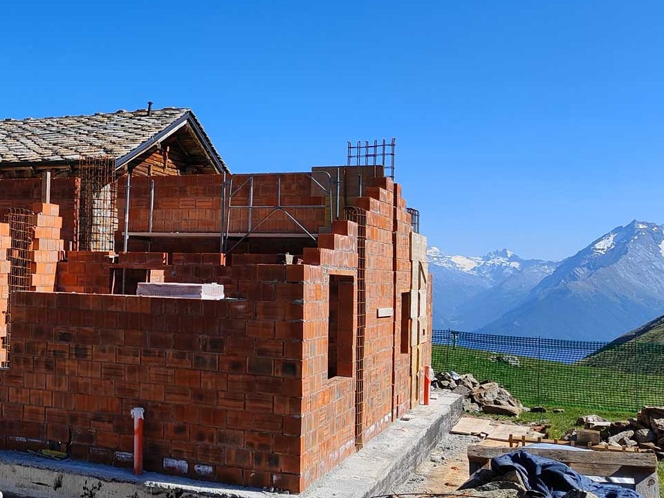 Rifugio Mont Fallère Meval costruzioni impresa edile Valle D'aosta