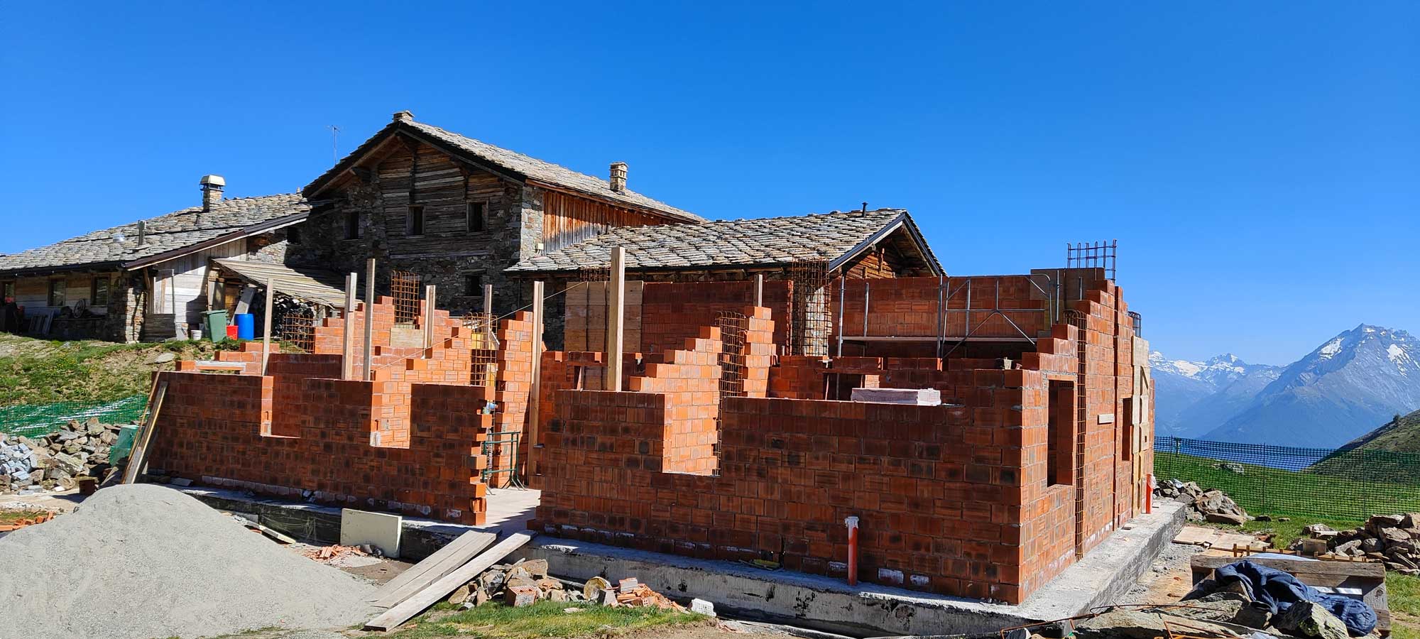Rifugio Mont Fallère Meval Costruzioni impresa edile Valle d'Aosta